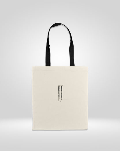 JJ POSE TOTE BAG