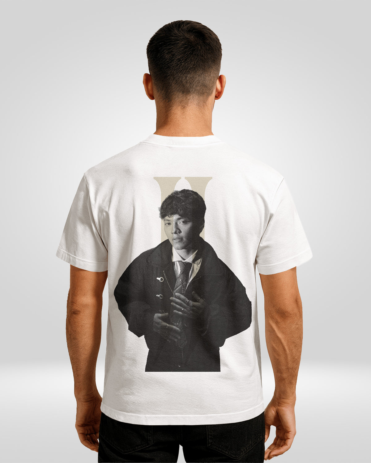 JJ POSE REGULAR TEE